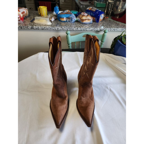 Women's RUDEL Boots, Brown, Size 9 - Picture 4 of 12
